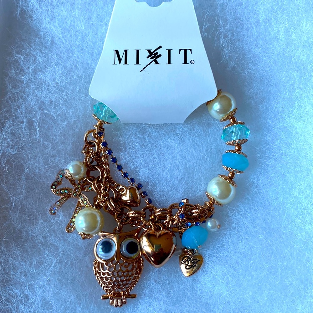 Betsey Johnson Mixit Owl baby blue stretch bracelet NWT